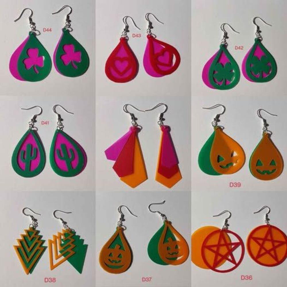 Light Weight Dangle Earrings 4 (scroll down)